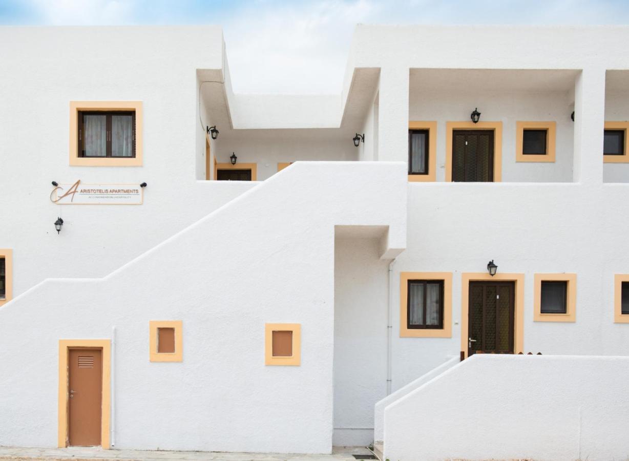 Aristotelis Apartments Vathí Exteriör bild